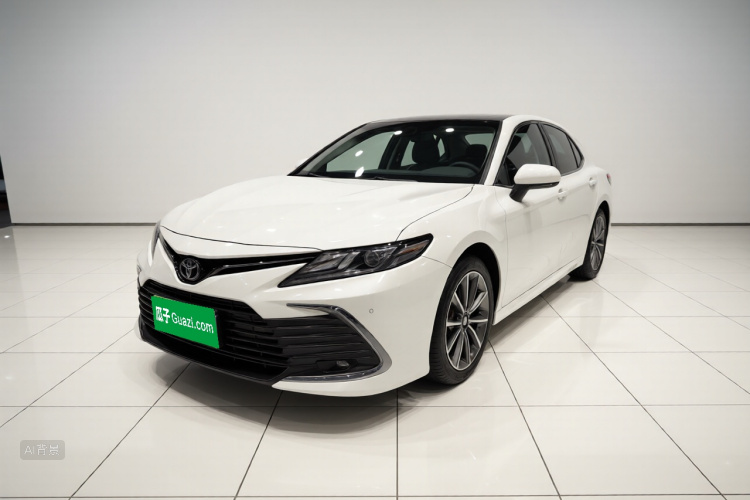 Toyota Camry 2021 car image #2