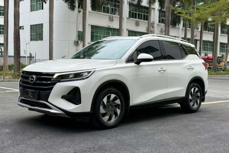 GAC Trumpchi GS4 2021 car image #2