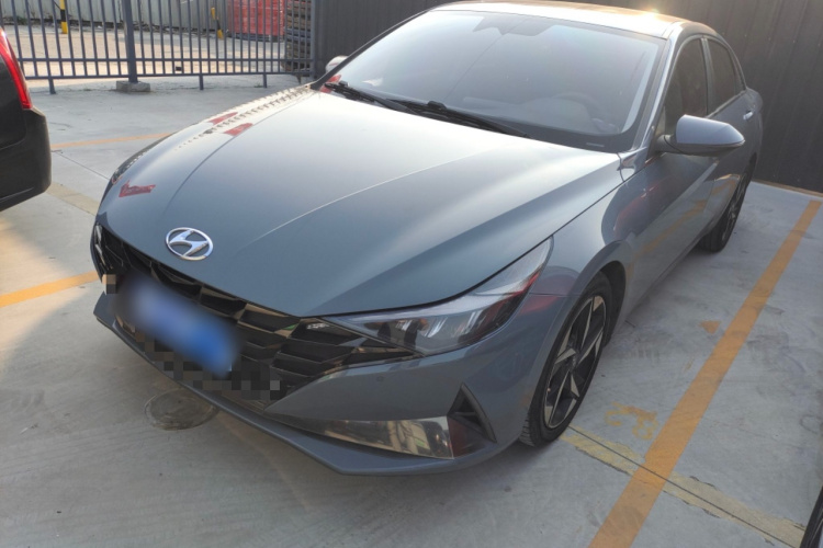 Hyundai Elantra 2021 car image #2