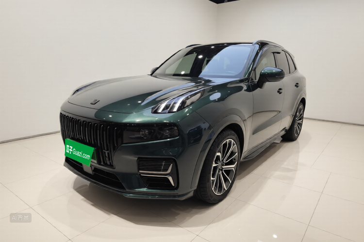 Lynk & Co 09 EM-P 2023 car image #2