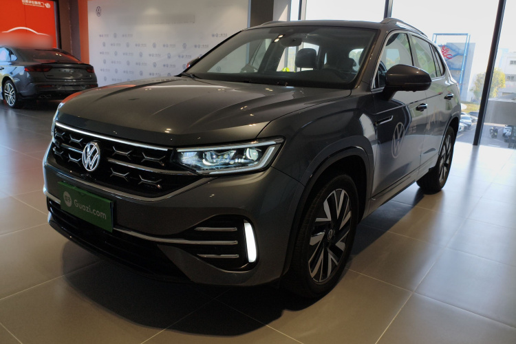 Volkswagen Tayron 2023 car image #2