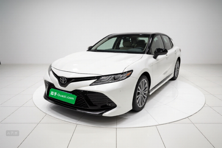 Toyota Camry 2020 car image #2