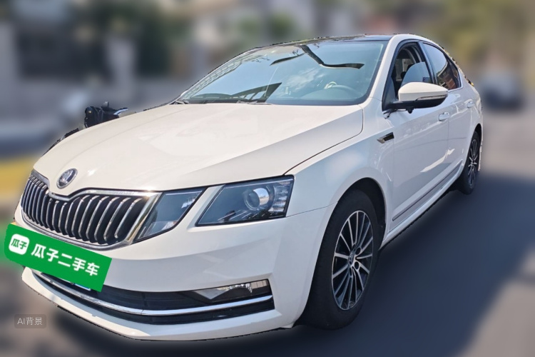 Skoda Octavia 2020 car image #2