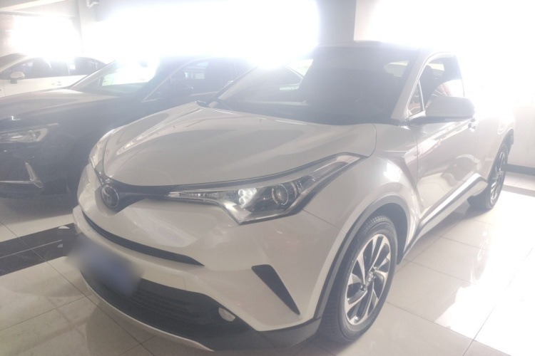 Toyota Izoa 2020 car image #2