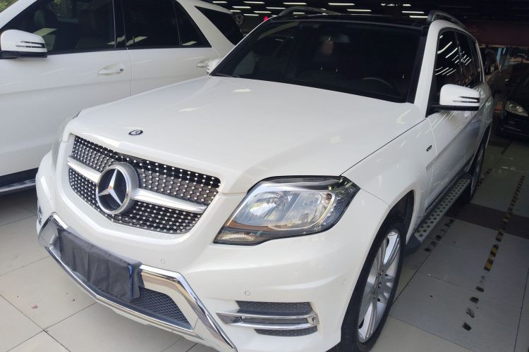 Mercedes-Benz GLK Class 2015 car image #2