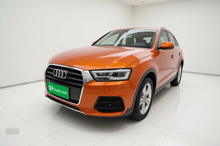 Audi Q3 2018 car image #2
