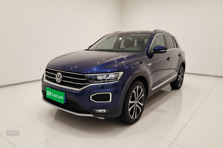 Volkswagen T-Roc 2019 car image #2