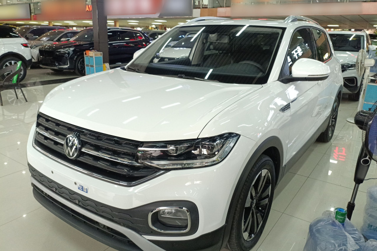 Volkswagen Tacqua 2023 car image #2