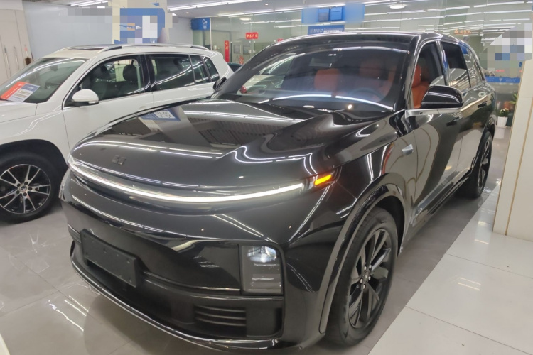 理想汽车 理想L7 2023 汽车图片 #2