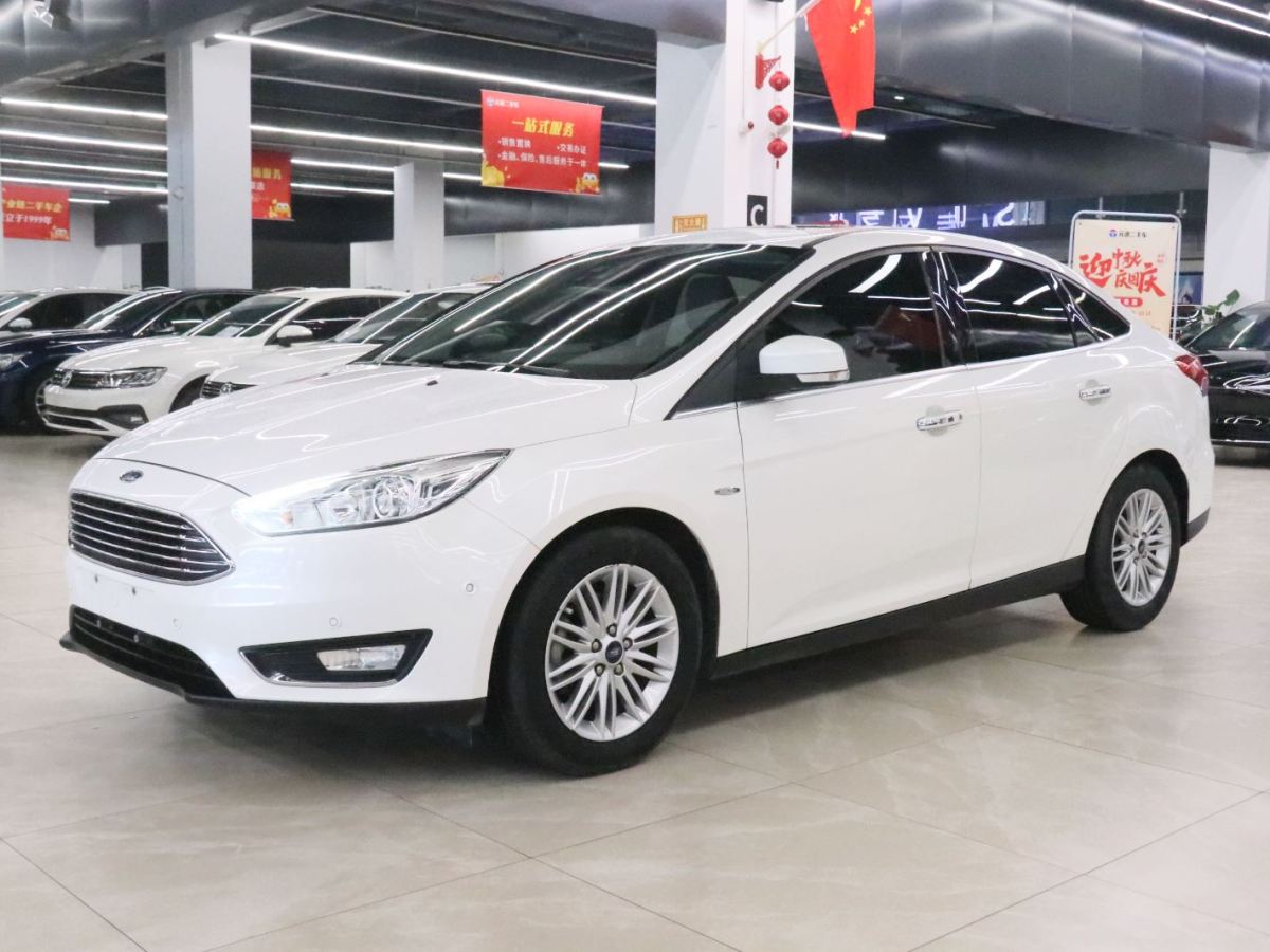 Ford Focus (Imported) 2017 #2 Ford Focus (Imported) 2017 car image #2