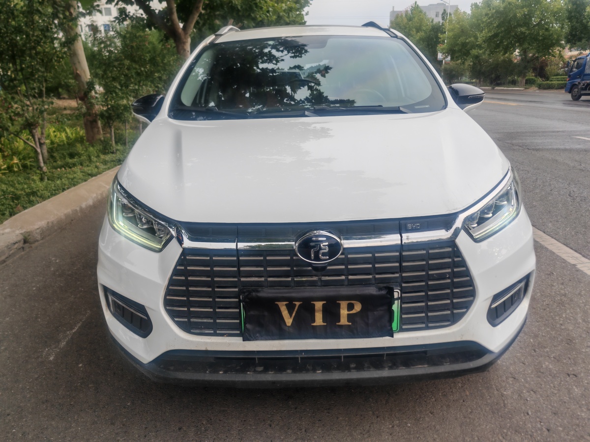 BYD Yuan New Energy 2020 car image #2