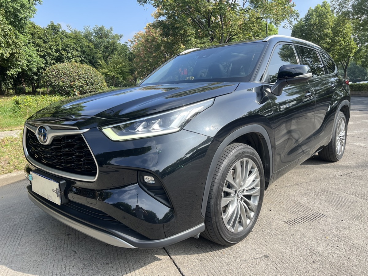 Toyota Highlander (Imported) 2021 #2 Toyota Highlander (Imported) 2021 immagine di auto #2