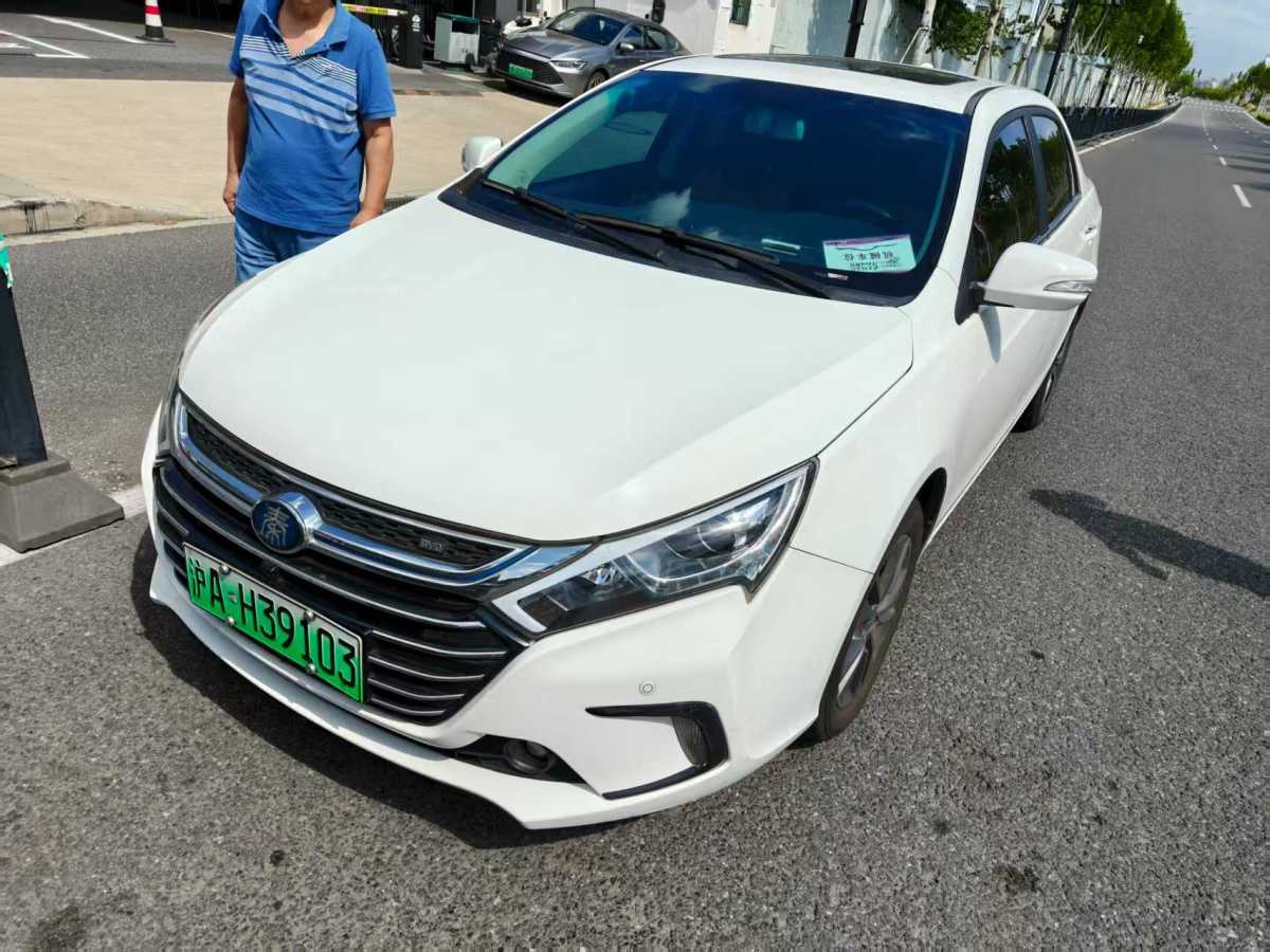 BYD Qin New Energy 2017 #2 BYD Qin New Energy 2017 car image #2