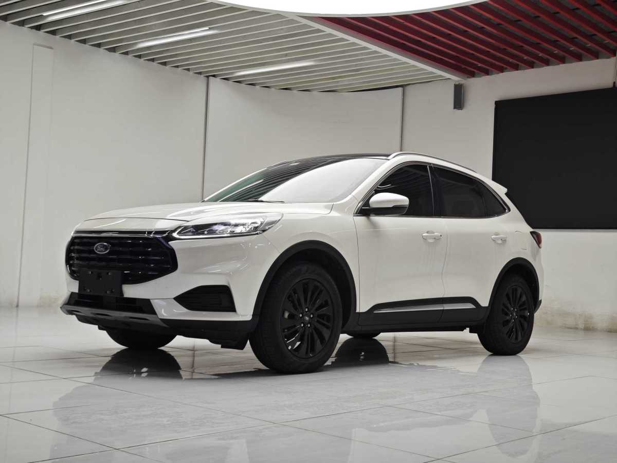 Ford Escape 2024 immagine di auto #2