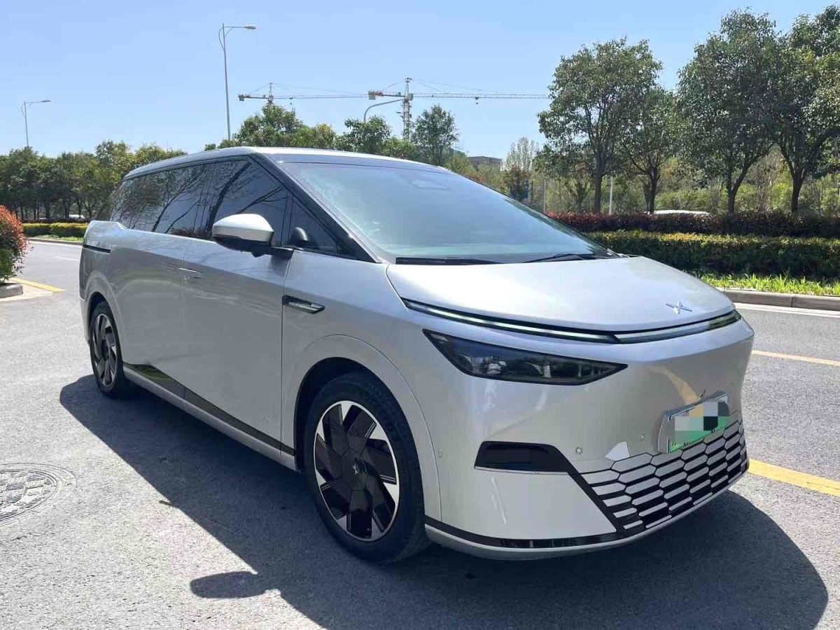 Xpeng X9 2024 #2 Xpeng X9 2024 immagine di auto #2