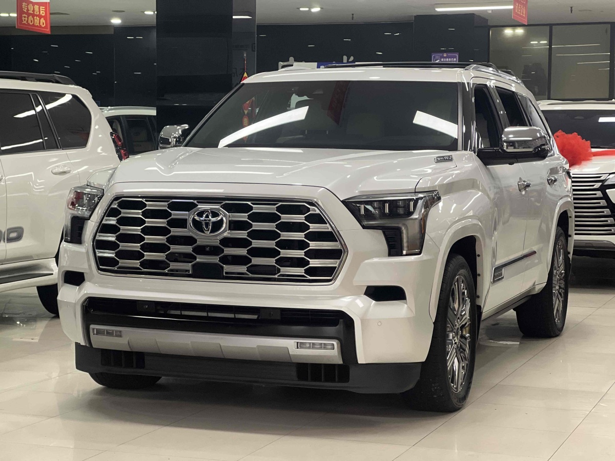 Toyota Sequoia 2023 #2 Toyota Sequoia 2023 imagen de coche #2