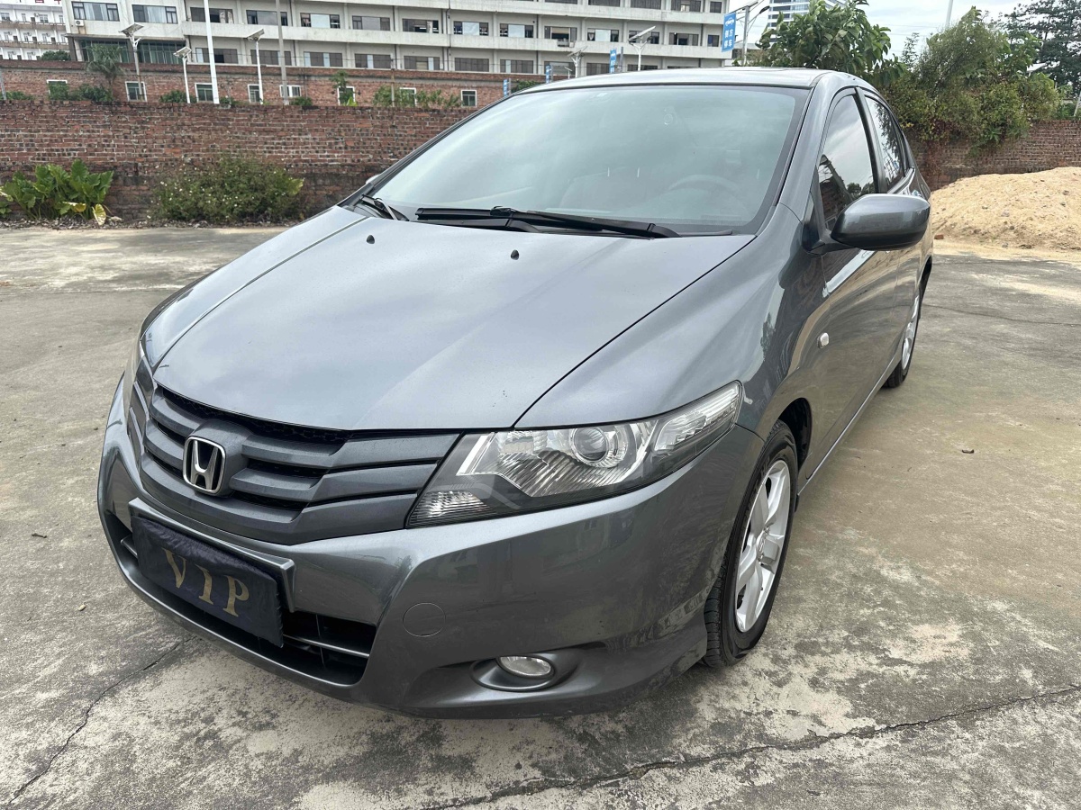 Honda City Classic 2011 car image #2