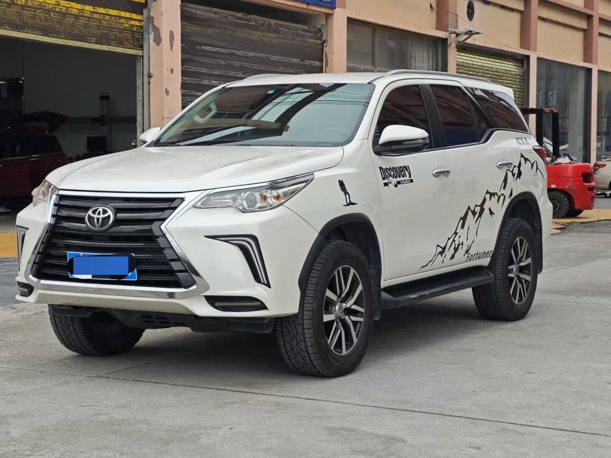 Toyota Fortuner 2020 #2 Toyota Fortuner 2020 immagine di auto #2