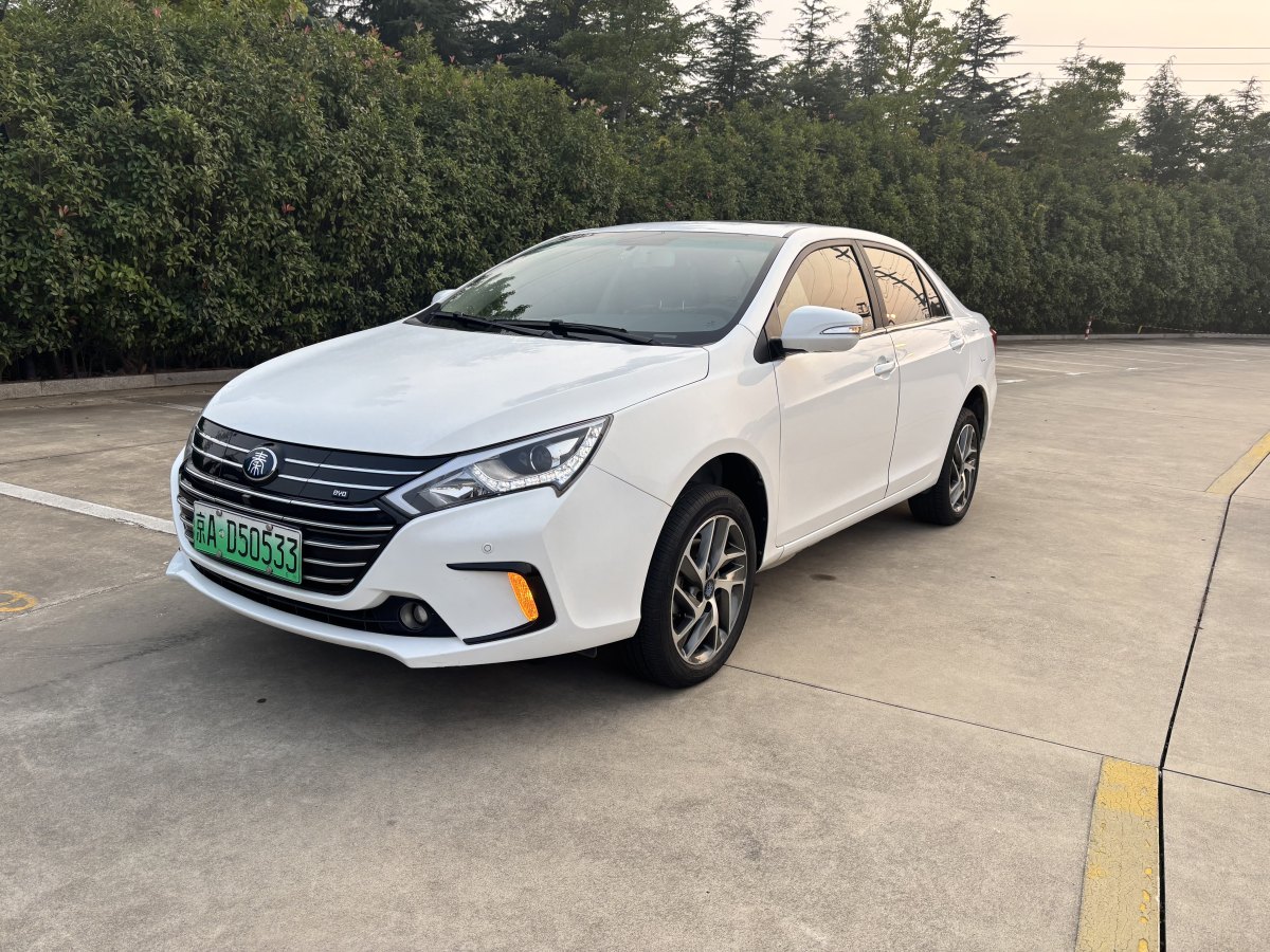 BYD Qin New Energy 2018 #2 BYD Qin New Energy 2018 car image #2