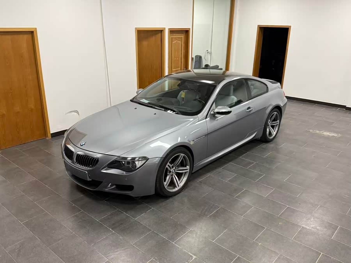 BMW M6 2006 car image #2