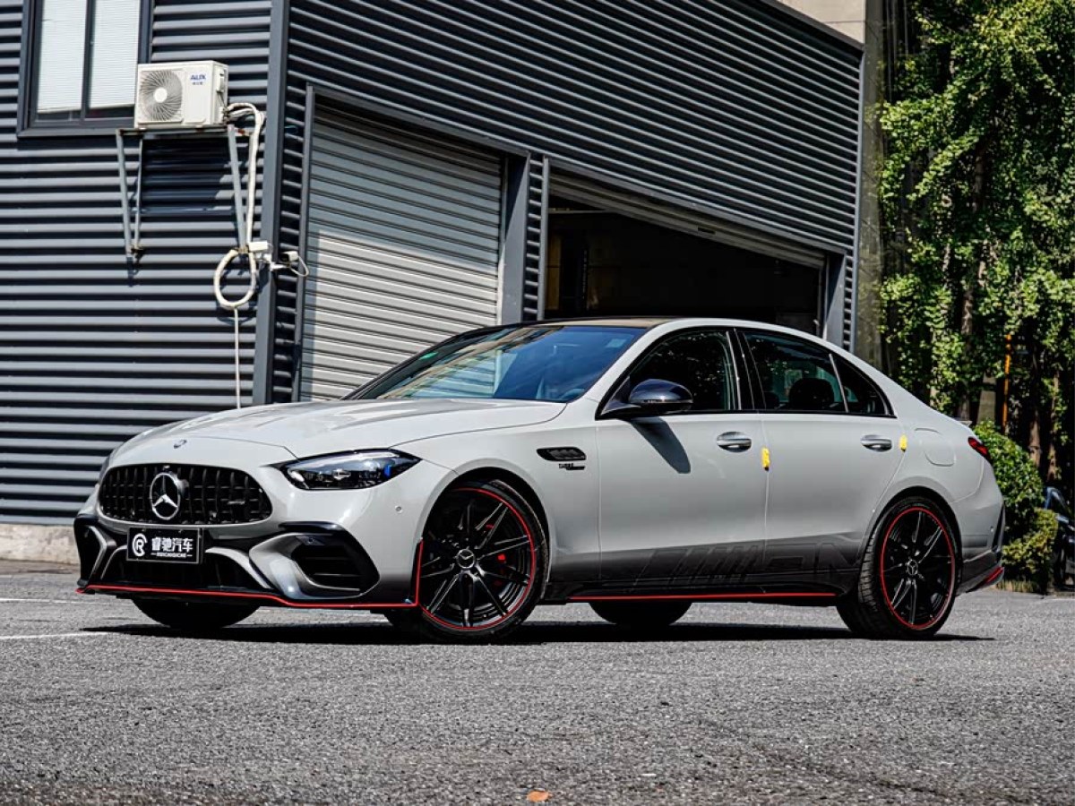 Mercedes-Benz C AMG New Energy 2025 изображение автомобиля #2