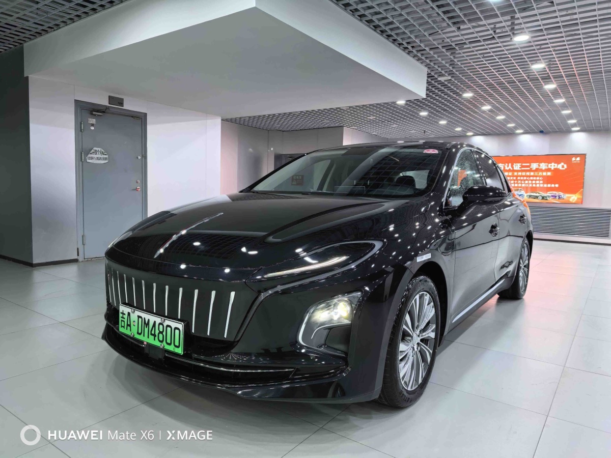 HongQi E-QM5 2024 car image #2
