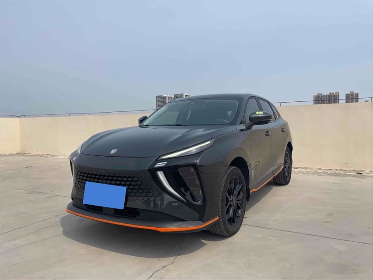 Forthing Thunder 2023 #2 Forthing Thunder 2023 car image #2