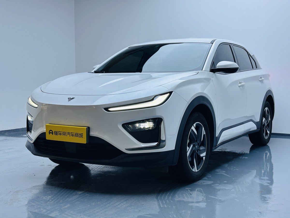 哪吒汽车 哪吒X 2024 汽车图片 #2