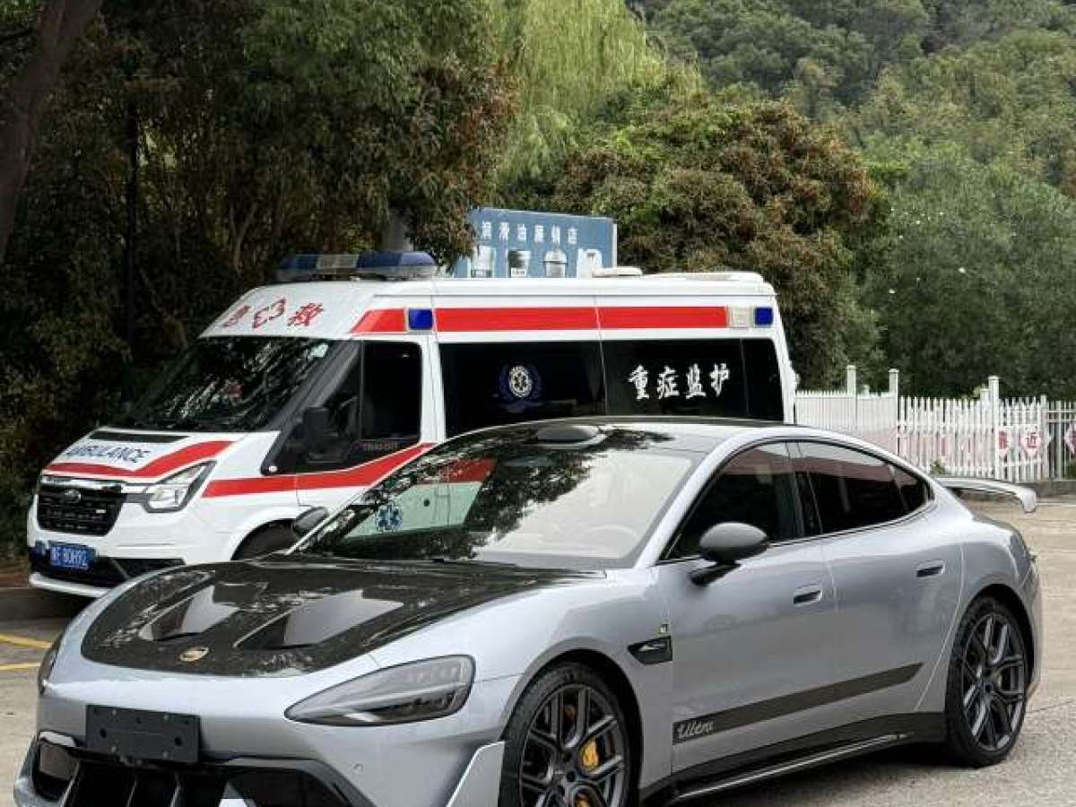 小米汽车 小米SU7 Ultra 2025 汽车图片 #2