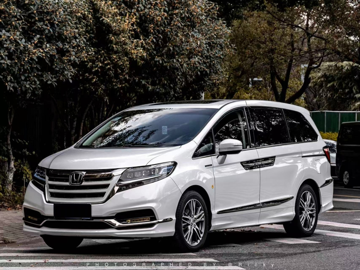 Honda Elysion 2021 car image #2