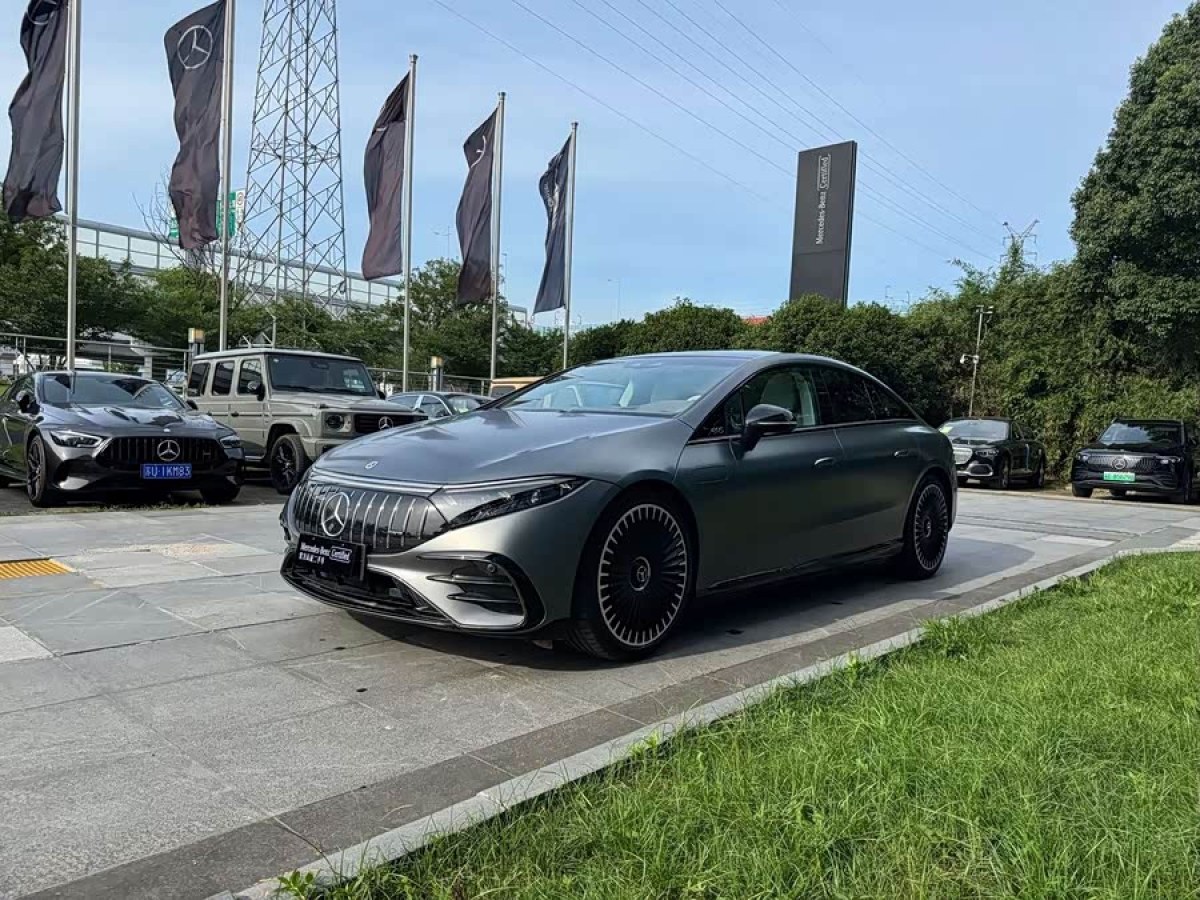 Mercedes-Benz EQS AMG 2025 car image #2