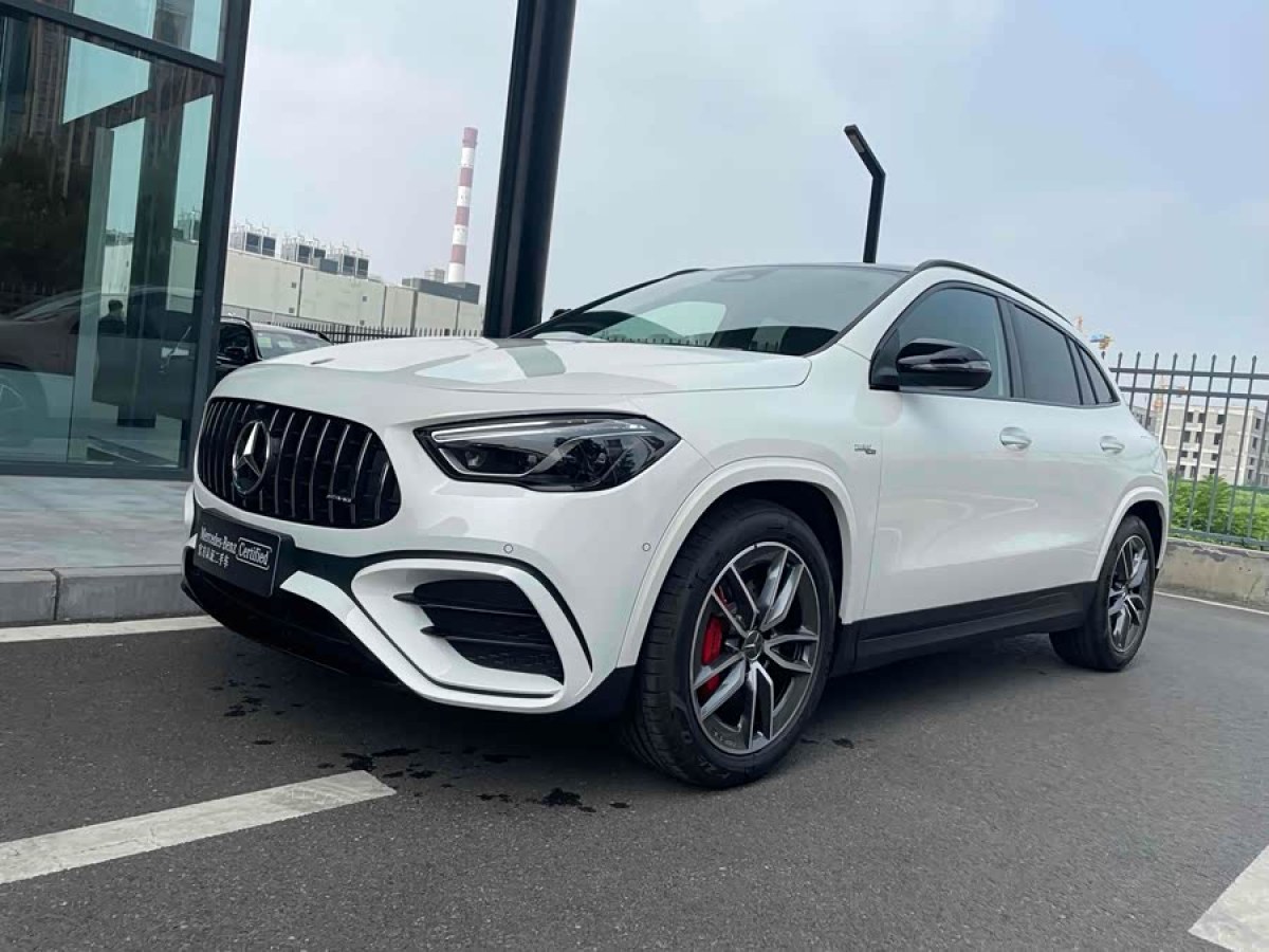 Mercedes-Benz GLA AMG 2025 #2 Mercedes-Benz GLA AMG 2025 صورة سيارة #2