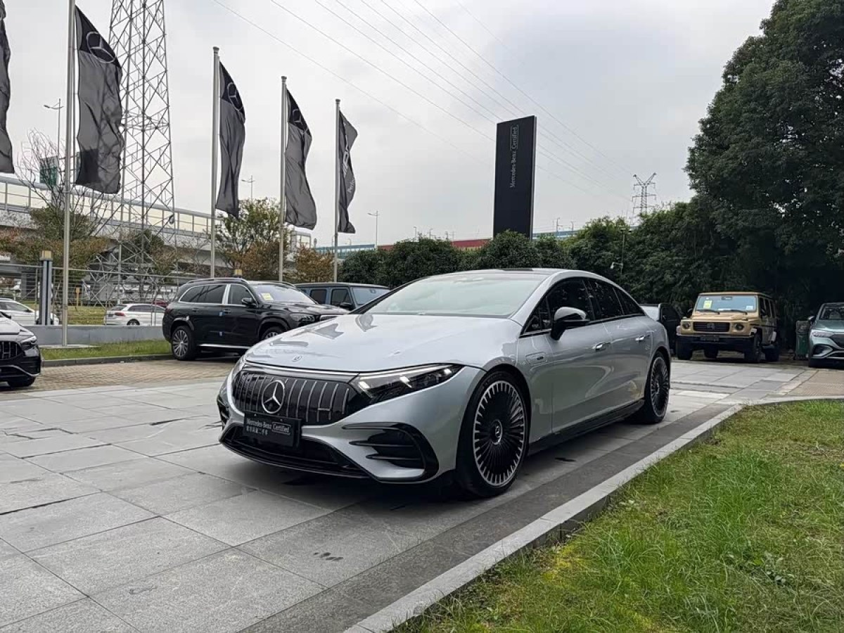 Mercedes-Benz EQS AMG 2024 imagen de coche #2