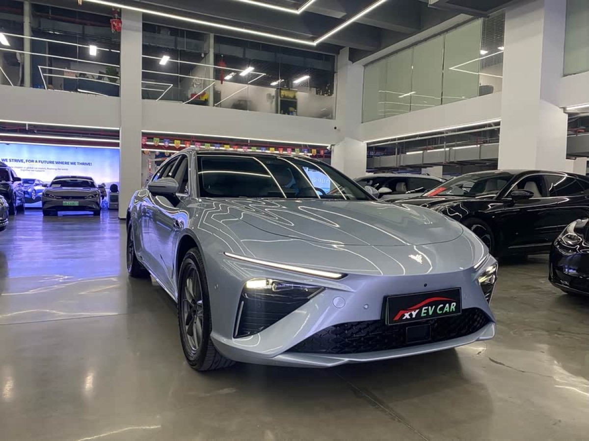 哪吒汽车 哪吒S猎装 2025 #2 哪吒汽车 哪吒S猎装 2025 汽车图片 #2