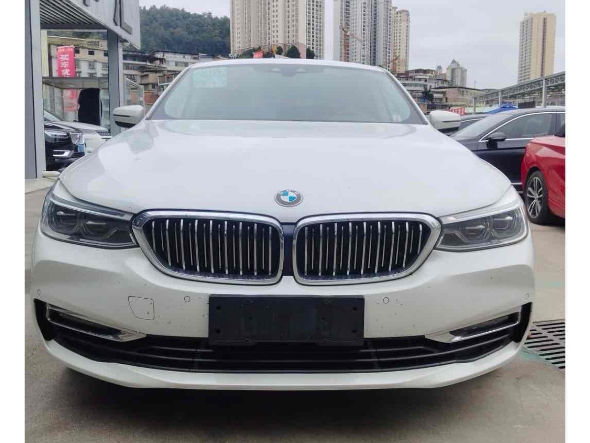 BMW 6 Series 2019 car image #2