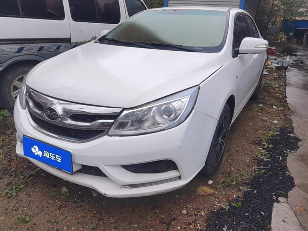 BYD SuRui 2015 #2 BYD SuRui 2015 car image #2