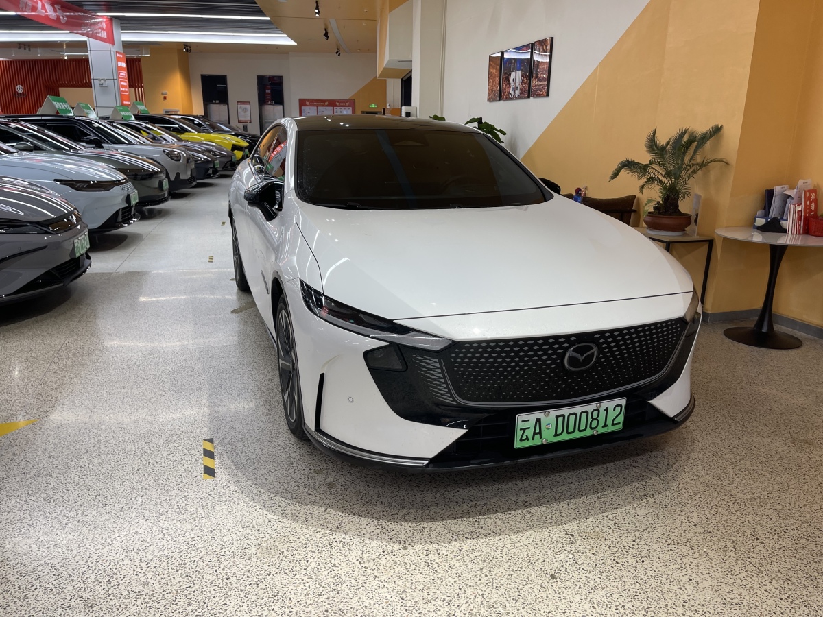 Mazda EZ-6 2024 imagen de coche #2