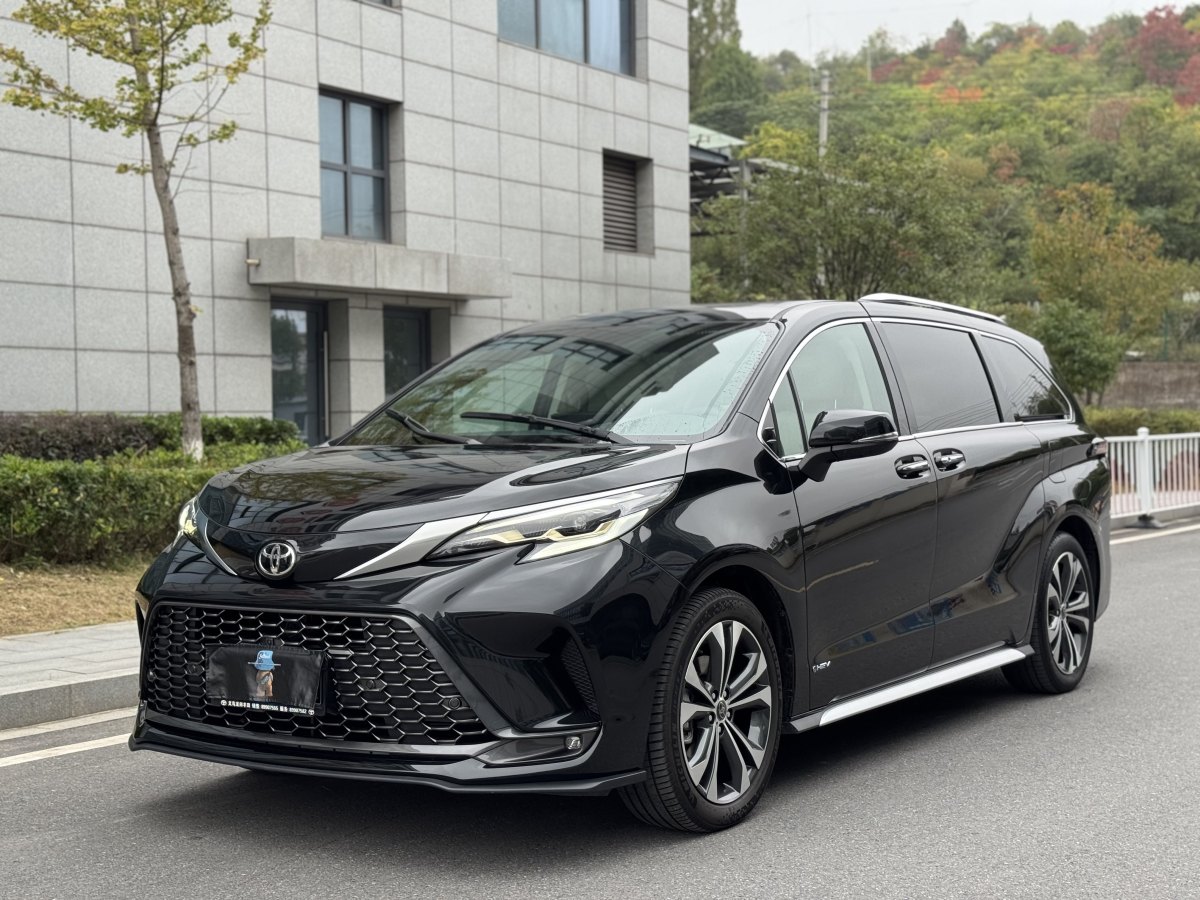 Toyota Granvia 2024 #2 Toyota Granvia 2024 immagine di auto #2