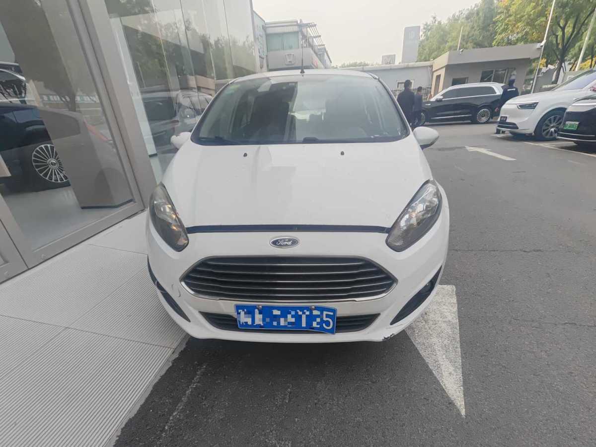 Ford Fiesta (Imported) 2014 #2 Ford Fiesta (Imported) 2014 car image #2