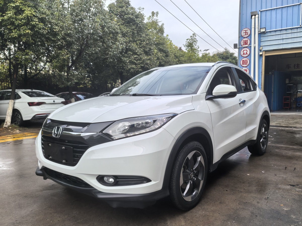 Honda VEZEL 2019 #2 Honda VEZEL 2019 car image #2