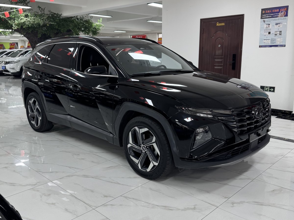 Hyundai Tucson (Imported) 2022 #2 Hyundai Tucson (Imported) 2022 car image #2