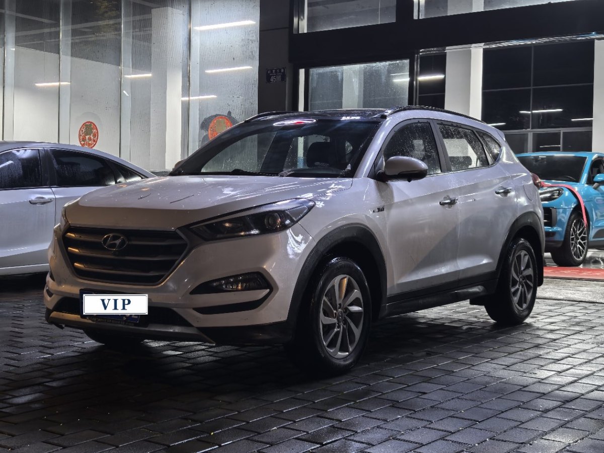 Hyundai Tucson (Imported) 2017 car image #2