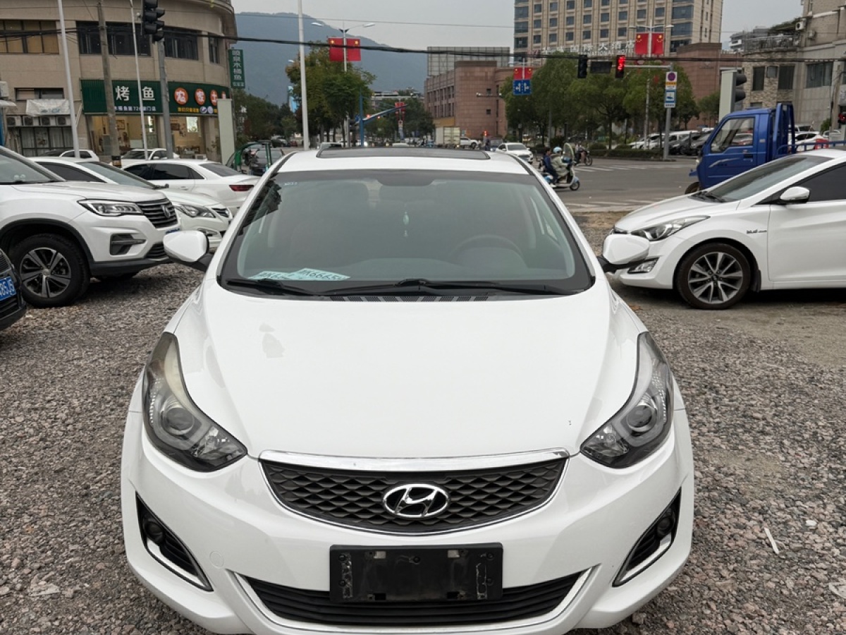 Hyundai Elantra MD 2015 car image #2