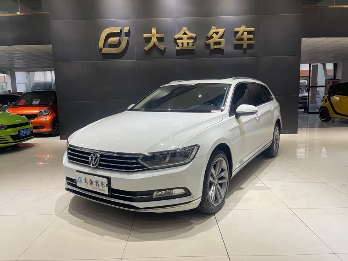 Volkswagen Passat Variant 2017 car image #2