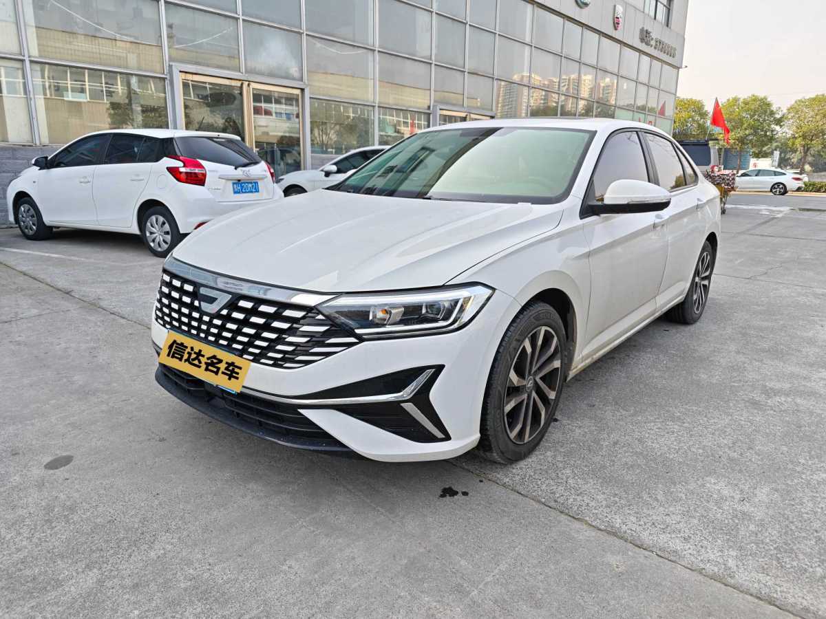 Jetta VA7 2025 car image #2