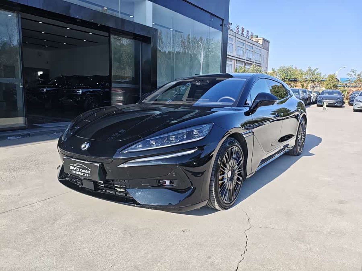 Denza Z9GT 2024 #2 Denza Z9GT 2024 car image #2