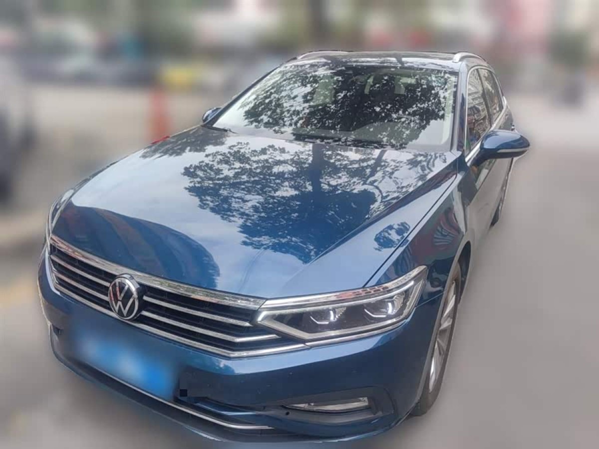 Volkswagen Passat Variant 2023 #2 Volkswagen Passat Variant 2023 immagine di auto #2