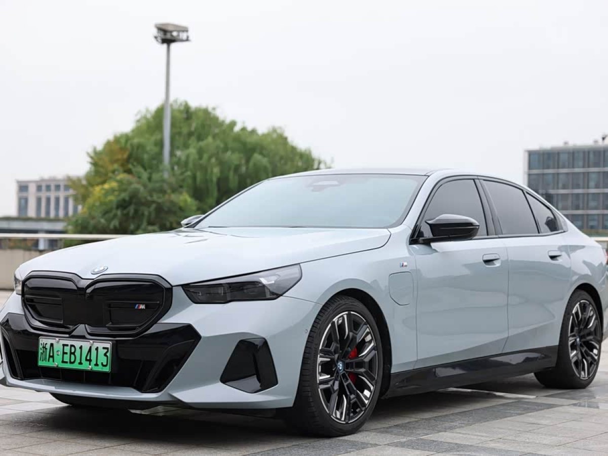 BMW i5 M60 2025 imagem de carro #2