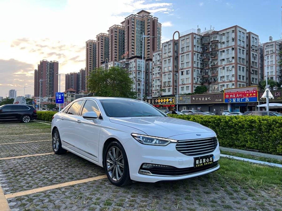 Ford Taurus 2021 car image #2