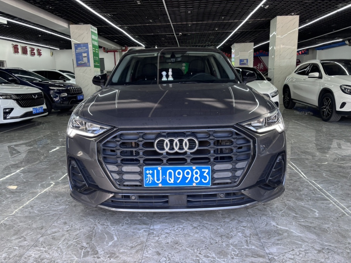 Audi Q3 (Imported) 2021 #2 Audi Q3 (Imported) 2021 car image #2